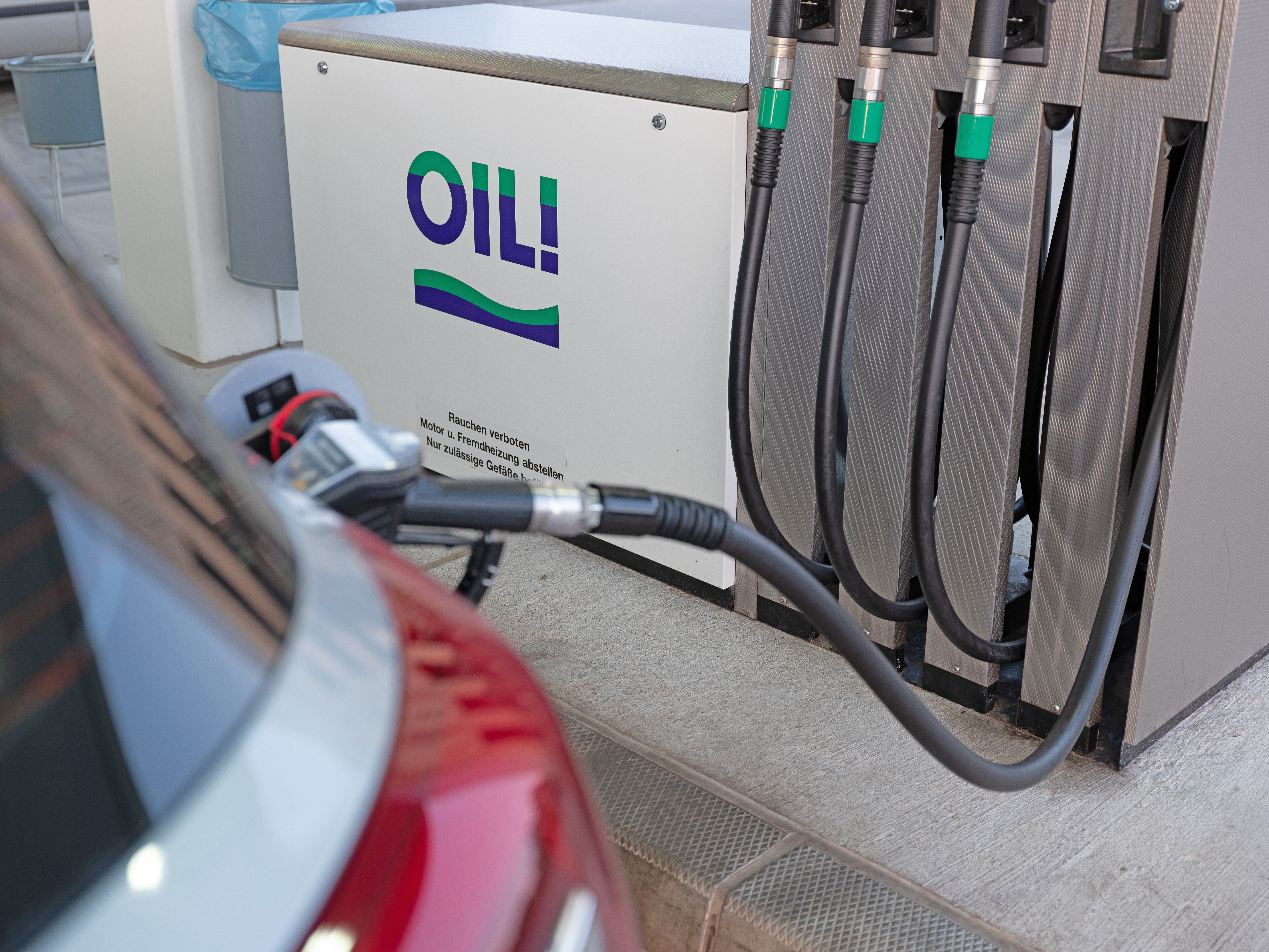 Zapfsäulen OIL! Tankstelle Neu-Wulmstorf